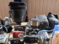 Partij camera's, lumix, olympus, minolata, canon, nikon, instax, jvc - afbeelding 6 van  17