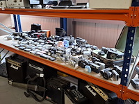 Partij camera's, lumix, olympus, minolata, canon, nikon, instax, jvc - afbeelding 1 van  17