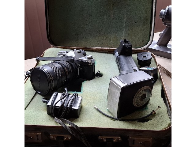 Partij camera's, lumix, olympus, minolata, canon, nikon, instax, jvc - afbeelding 15 van  17