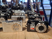 Partij cameras, o.a. samsung, olympus, canon, sony, nikon - afbeelding 3 van  46