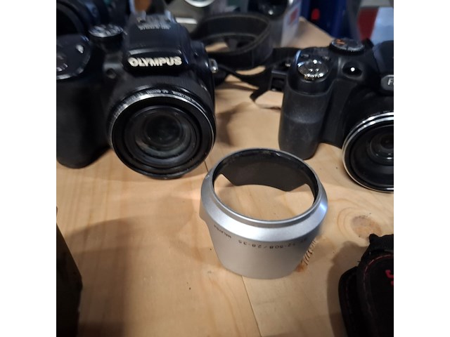 Partij cameras, o.a. samsung, olympus, canon, sony, nikon - afbeelding 21 van  46