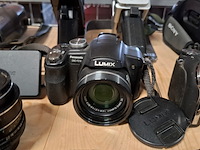 Partij cameras, o.a. samsung, olympus, canon, sony, nikon - afbeelding 29 van  46