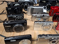 Partij cameras, o.a. samsung, olympus, canon, sony, nikon - afbeelding 34 van  46