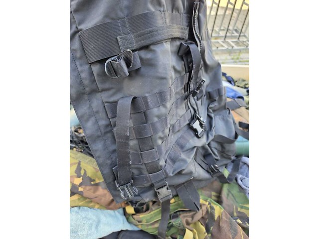 Partij camouflage kleding en uitrusting artikelen, woodland / kpu / kl / falke - afbeelding 4 van  7