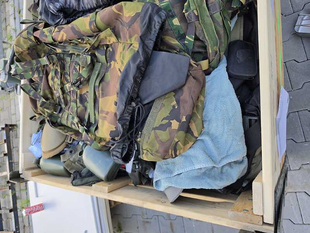 Partij camouflage kleding en uitrusting artikelen, woodland / kpu / kl / falke - afbeelding 5 van  7