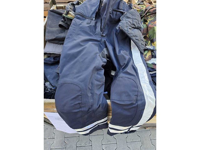 Partij camouflage kleding en uitrusting artikelen, woodland / kpu / kl / falke - afbeelding 4 van  6