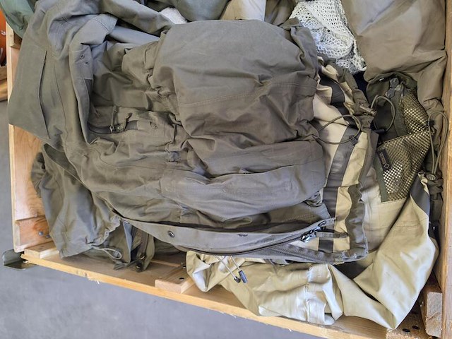 Partij camouflage kleding en uitrusting artikelen, woodland / kpu / kl / falke - afbeelding 4 van  8