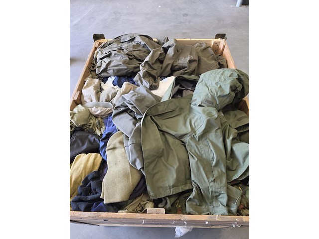 Partij camouflage kleding en uitrusting artikelen, woodland / kpu / kl / falke - afbeelding 5 van  8