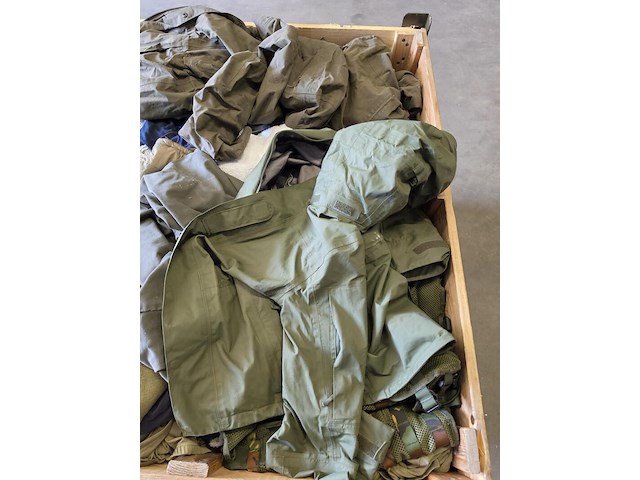 Partij camouflage kleding en uitrusting artikelen, woodland / kpu / kl / falke - afbeelding 8 van  8