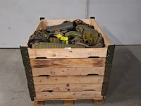 Partij camouflage kleding en uitrusting artikelen, woodland / kpu / kl / falke - afbeelding 1 van  6