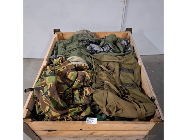 Partij camouflage kleding en uitrusting artikelen, woodland / kpu / kl / falke - afbeelding 2 van  8