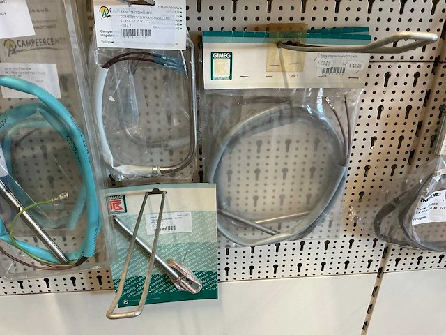 Partij camper koelkastonderdelen - afbeelding 6 van  23