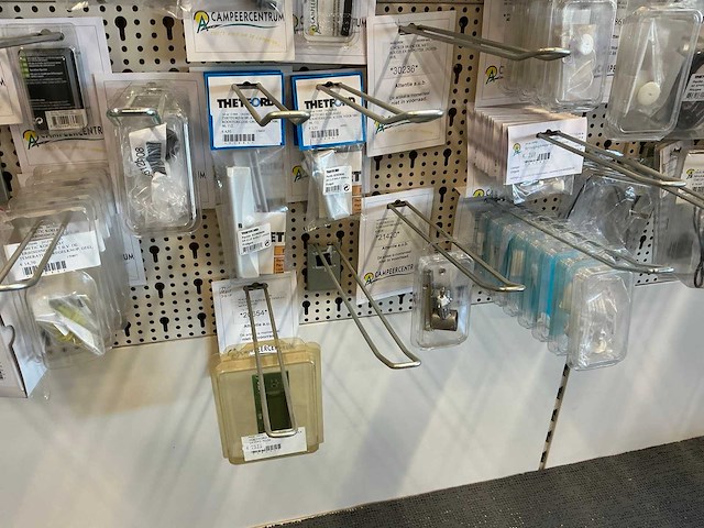 Partij camper koelkastonderdelen - afbeelding 13 van  23