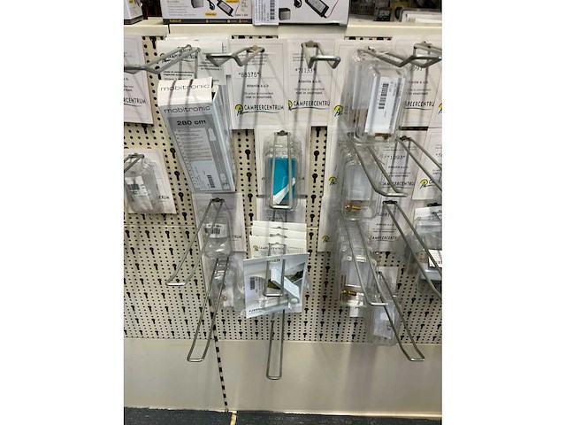 Partij camper koelkastonderdelen - afbeelding 17 van  23