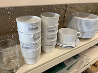 Partij campingservies, pannen en potten - afbeelding 14 van  29