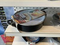 Partij campingservies, pannen en potten - afbeelding 24 van  29