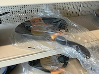 Partij campingservies, pannen en potten - afbeelding 25 van  29