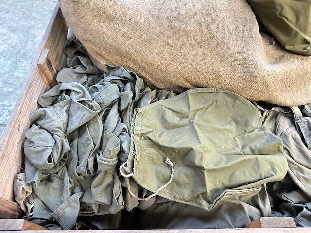 Partij capuchons - afbeelding 3 van  4