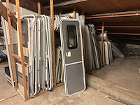 Partij caravan onderdelen - afbeelding 3 van  12