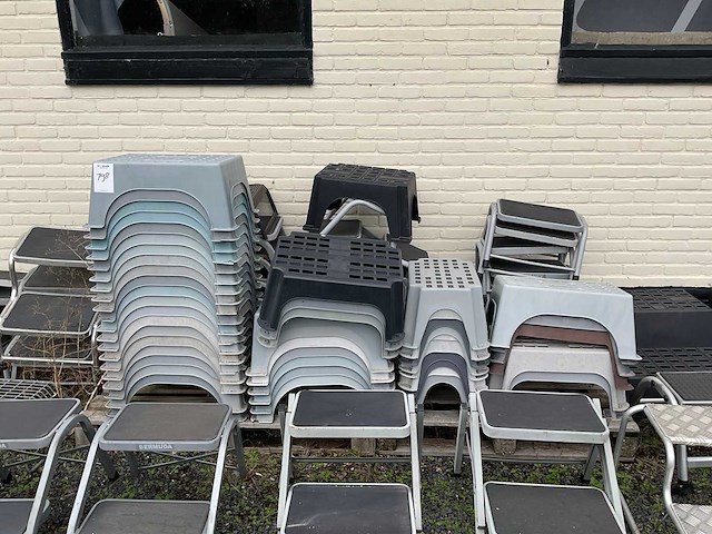 Partij caravan opstapjes - afbeelding 3 van  5