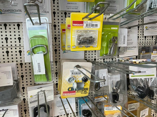 Partij caravan/camper deursloten en onderdelen - afbeelding 6 van  33