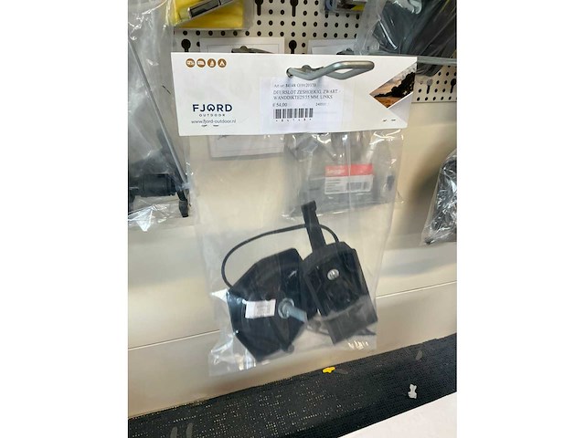 Partij caravan/camper deursloten en onderdelen - afbeelding 16 van  33