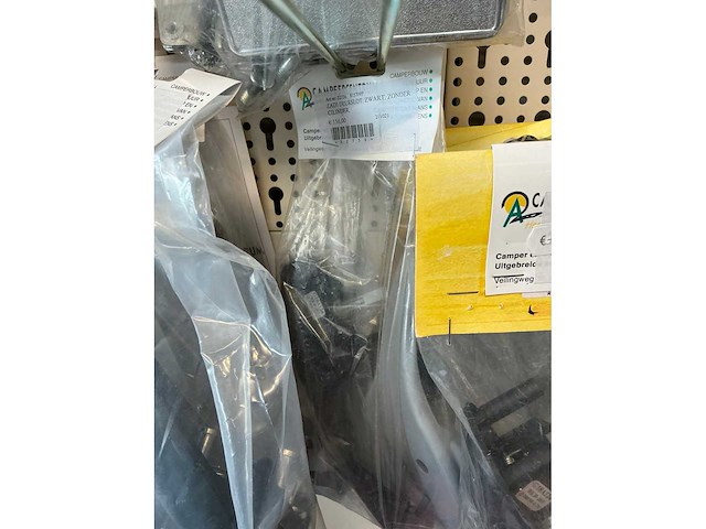 Partij caravan/camper deursloten en onderdelen - afbeelding 20 van  33
