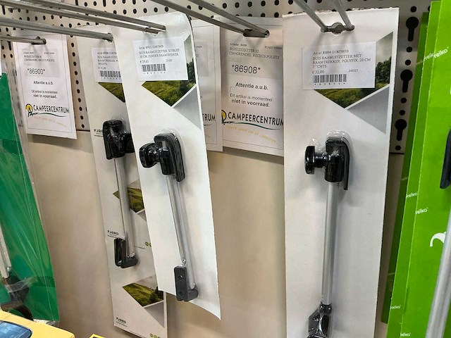 Partij caravan/camper raamuitzetters - afbeelding 9 van  18