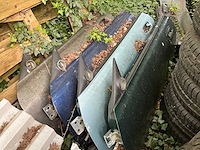 Partij carrosseriedelen van mg - deuren, bumperdelen, motorkap, achterklep - afbeelding 4 van  6