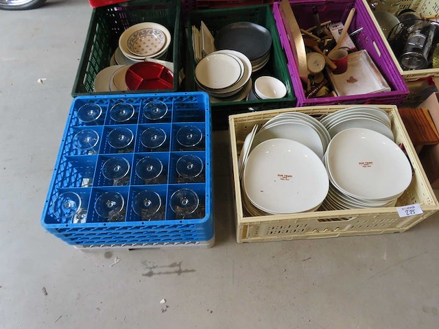 Partij cateringuitrusting - afbeelding 6 van  12