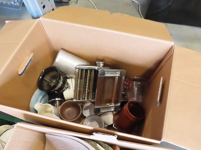 Partij cateringuitrusting - afbeelding 10 van  12