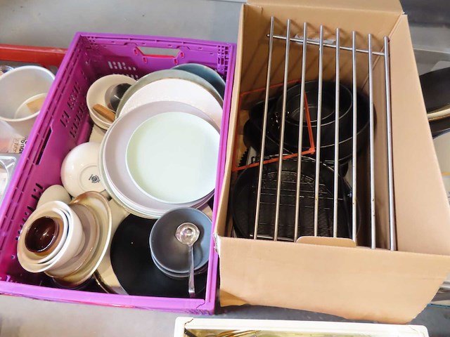 Partij cateringuitrusting - afbeelding 12 van  12