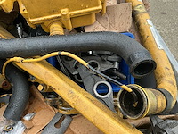 Partij caterpillar c12 motoronderdelen, inclusief kuubskist - afbeelding 4 van  16