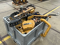 Partij caterpillar c12 motoronderdelen, inclusief kuubskist - afbeelding 13 van  16