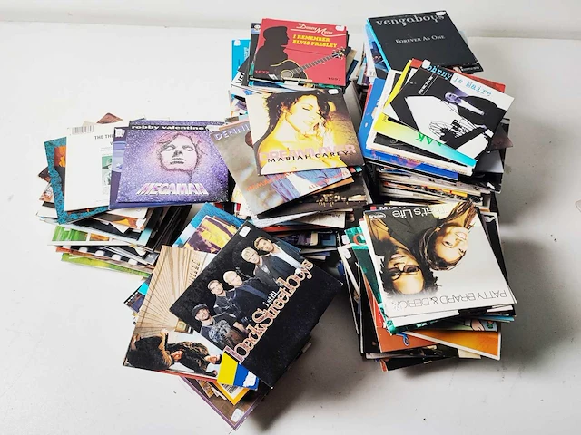 Partij cd singles 350 stuks - afbeelding 1 van  2