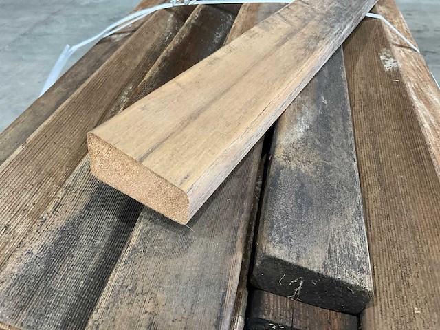 Partij ceder hout - afbeelding 4 van  4