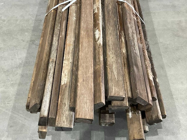 Partij ceder hout - afbeelding 4 van  6