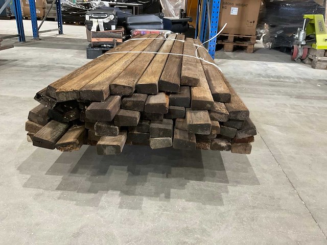 Partij ceder hout - afbeelding 3 van  5