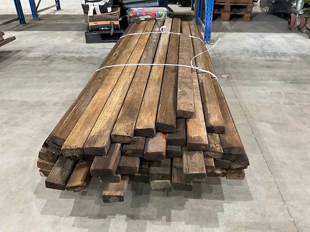 Partij ceder hout - afbeelding 4 van  5