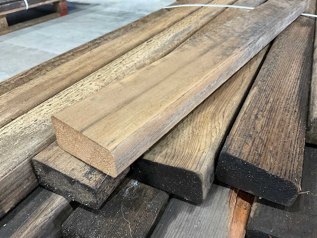 Partij ceder hout - afbeelding 5 van  5