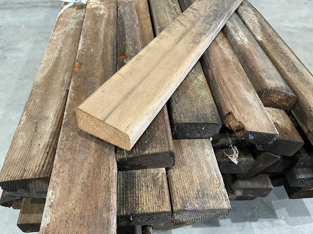 Partij ceder hout - afbeelding 5 van  5