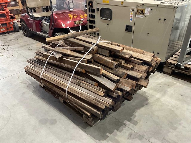 Partij ceder hout - afbeelding 3 van  6