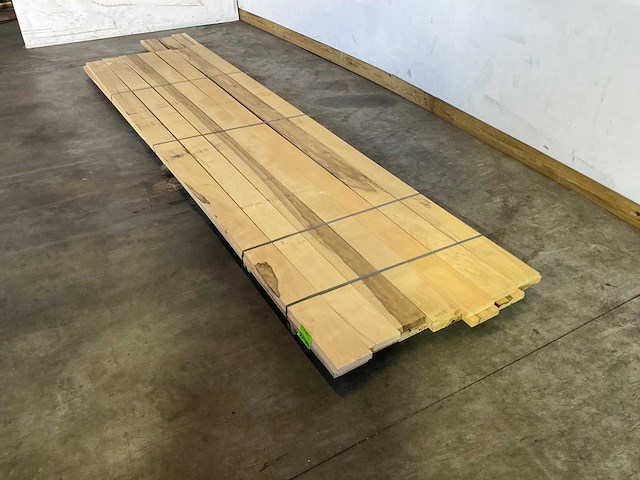Partij celtis hardhouten planken - 430-490x15,5x3 cm - afbeelding 1 van  5