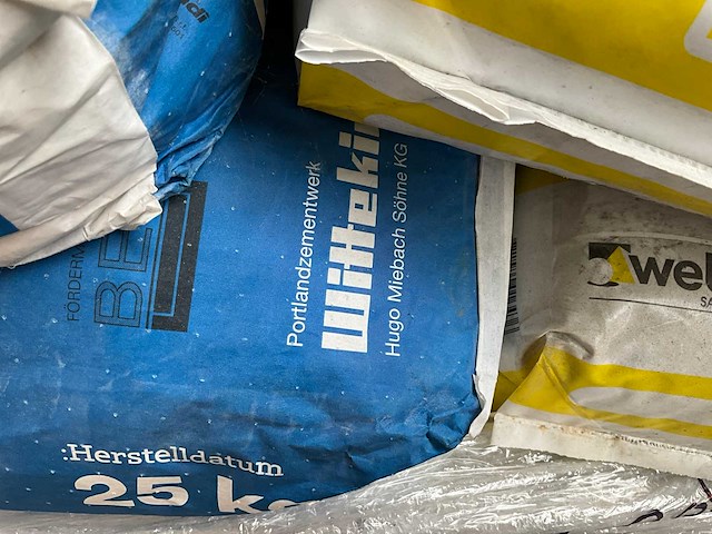 Partij cement - afbeelding 6 van  7