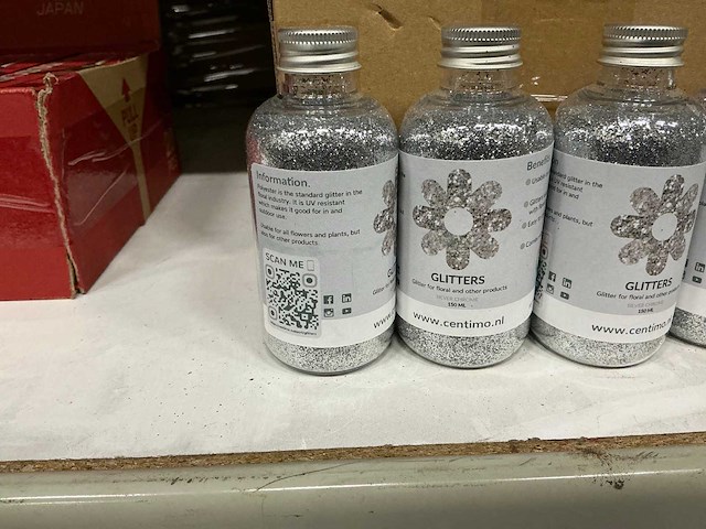 Partij centimo glitters silver chrome 150ml (72x) - afbeelding 2 van  3