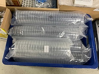 Partij centrifuge buisjes en schaaltjes - afbeelding 11 van  18