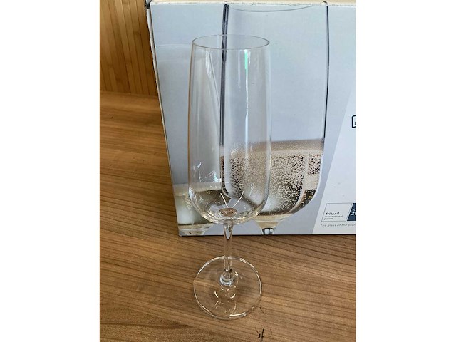 Partij champagne glazen - afbeelding 5 van  5