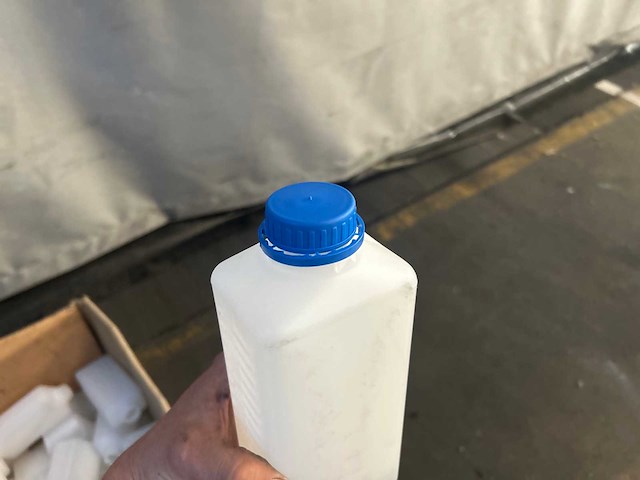 Partij chemicaliënflessen 1l (50x) - afbeelding 5 van  5