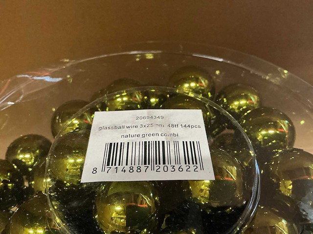 Partij christmas balls wire 3x25mm 48tf green combi (119 verpakkingen) - afbeelding 2 van  4