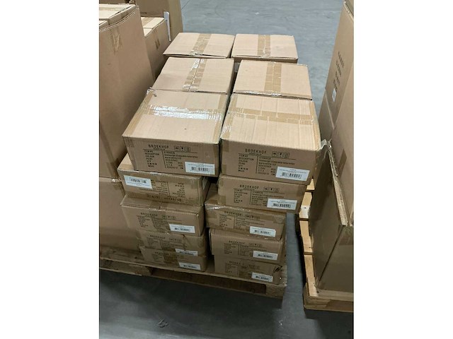 Partij christmas light 10 lamps white + button battery warm white led (6000x) - afbeelding 3 van  4
